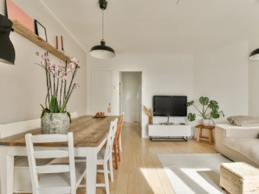 Transformacion completa de vivienda en area 17